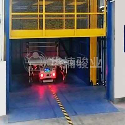 AGV小车自动进出货直顶式升降台系列 AGV小车自动进出货直顶式升降台系列